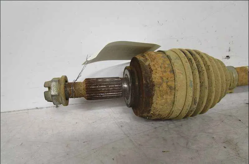 Transmission avant droite DACIA DUSTER I occasion