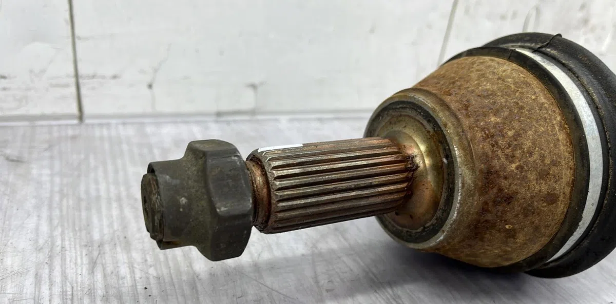 Transmission avant droite FORD COURRIER 3 PHASE 1 occasion