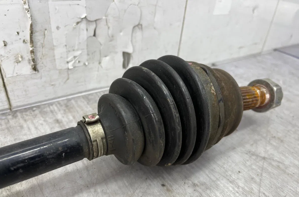 Transmission avant droite OPEL CORSA D PHASE 2 occasion