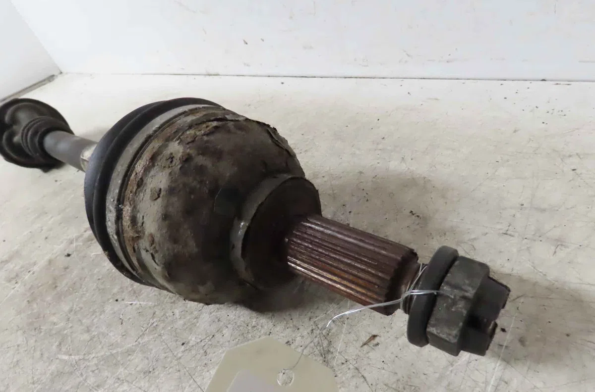 Transmission avant droite OPEL VIVARO I occasion