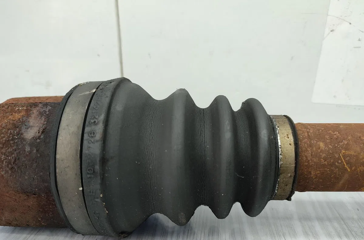 Transmission avant droite PEUGEOT 207 PHASE 1 BREAK occasion