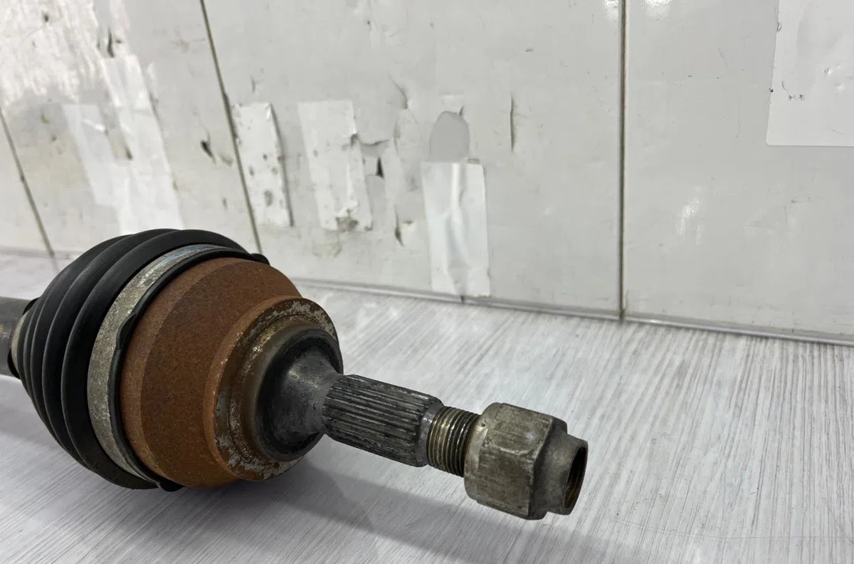Transmission avant droite PEUGEOT 208 2 PHASE 1 occasion