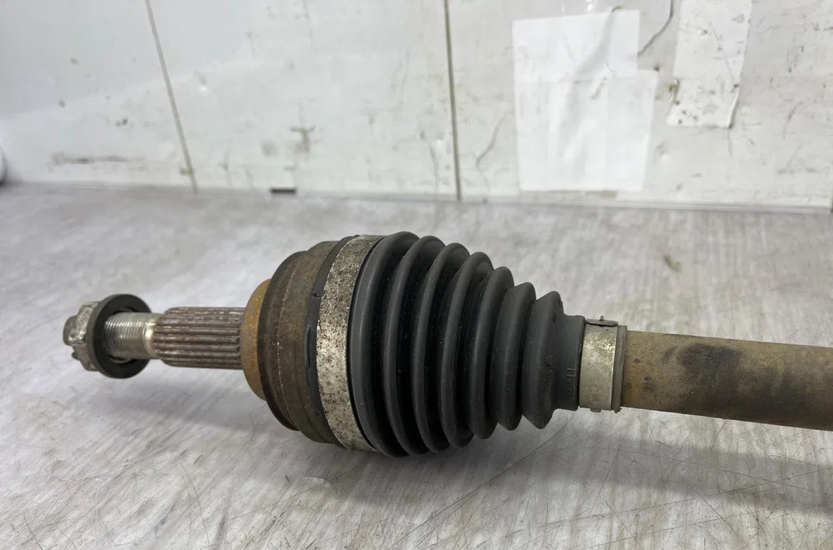 Transmission avant droite RENAULT CLIO 4 PHASE 2 occasion