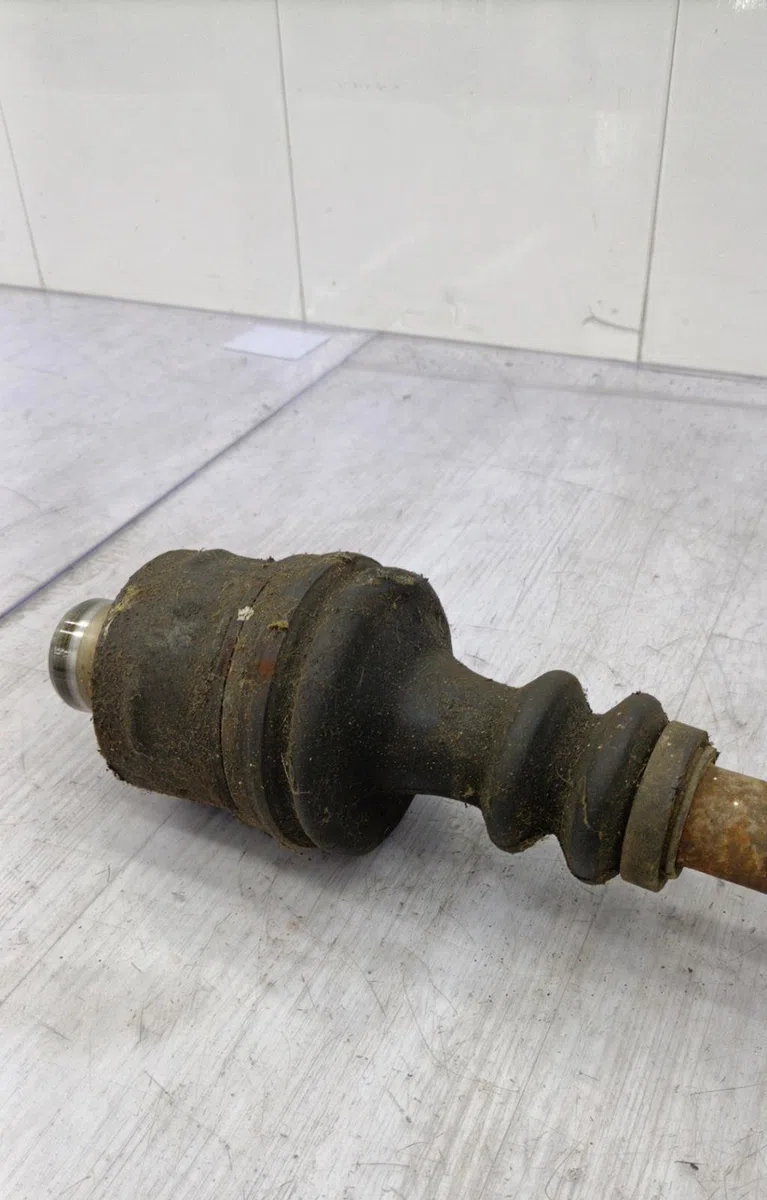 Transmission avant droite RENAULT TRAFIC 1 PHASE 1 occasion
