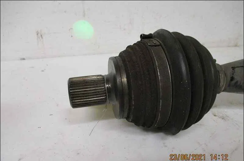 Transmission avant droite VOLKSWAGEN GOLF VI occasion