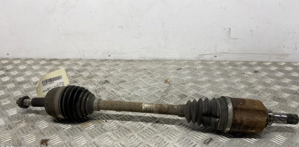 Transmission avant gauche DACIA DUSTER 1 PHASE 1 occasion