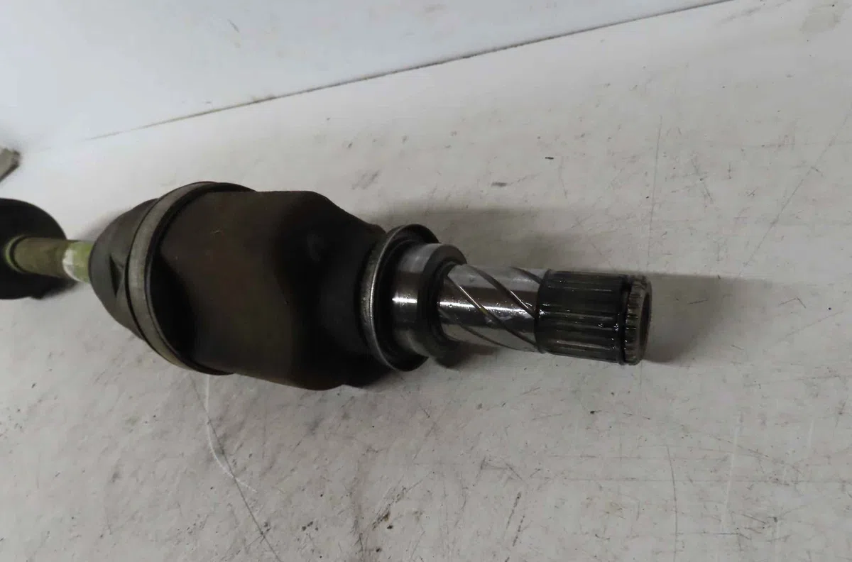 Transmission avant gauche DACIA LOGAN I occasion