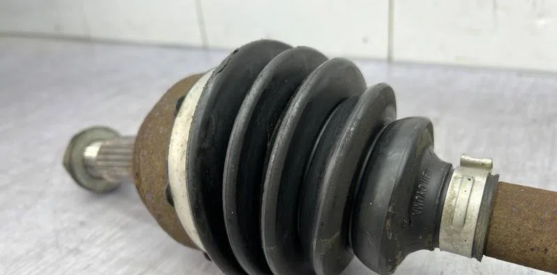 Transmission avant gauche FORD FIESTA 6 PHASE 2 occasion