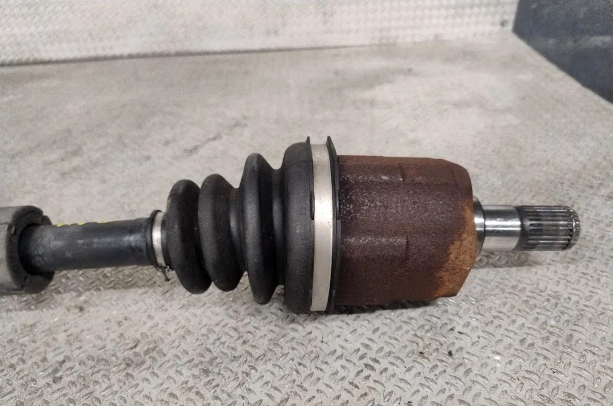 Transmission avant gauche KIA CEE-D 1  CEE-D 1 PHASE 1 occasion