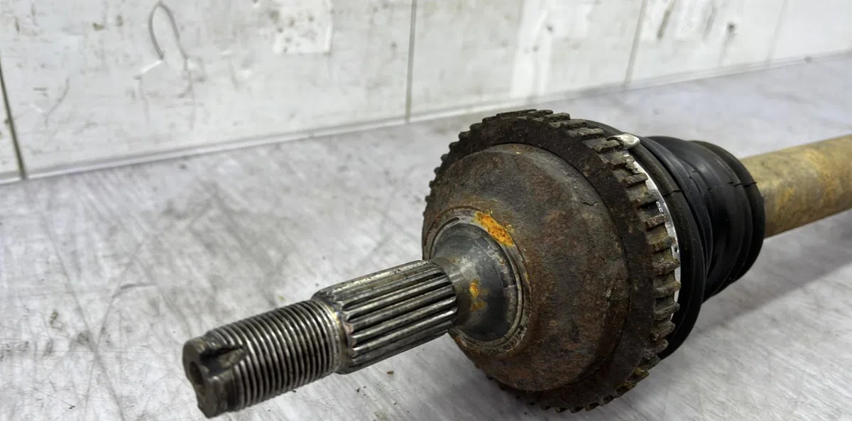 Transmission avant gauche PEUGEOT 206 PHASE 1 occasion