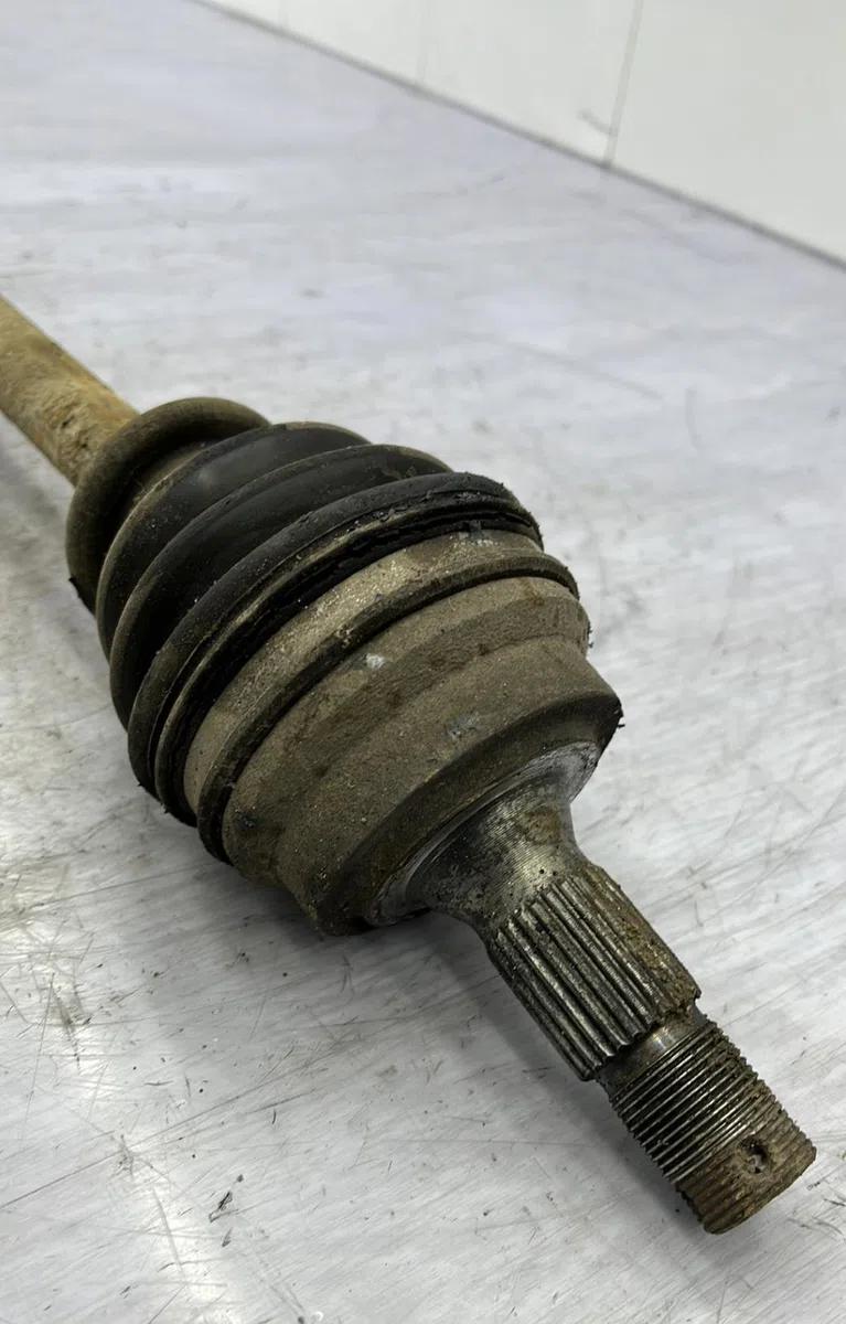 Transmission avant gauche PEUGEOT 405 PHASE 1 occasion