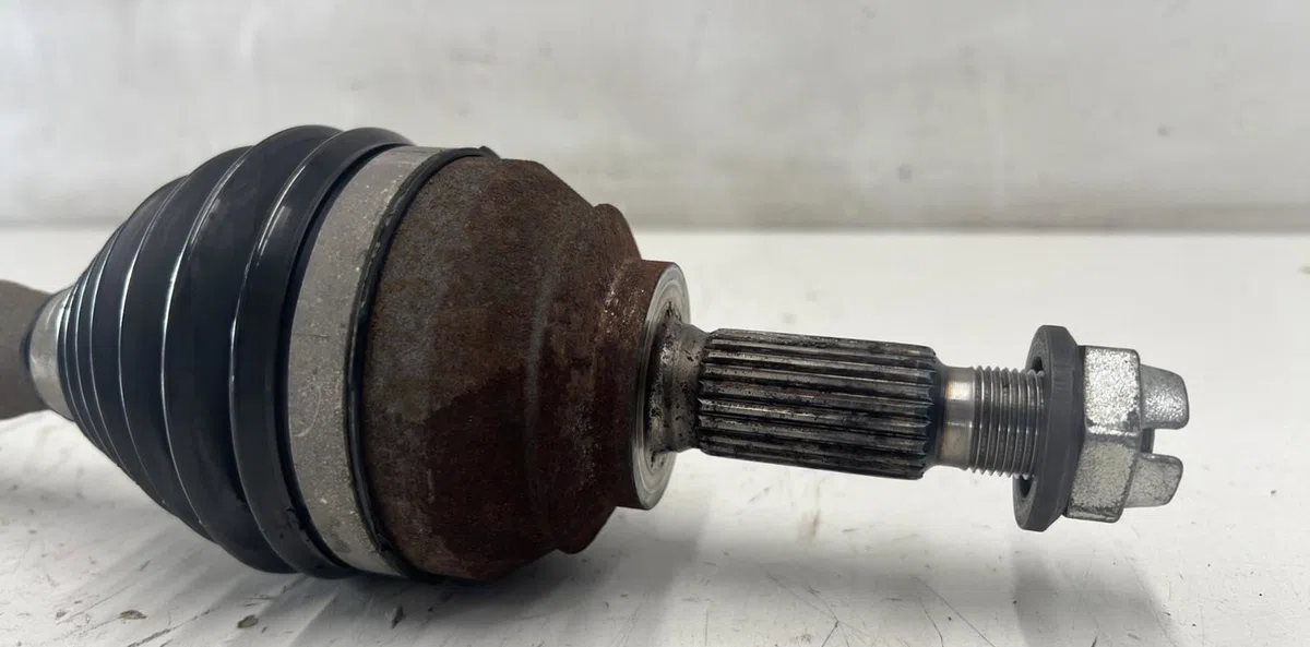 Transmission avant gauche RENAULT CLIO 4 PHASE 1 occasion