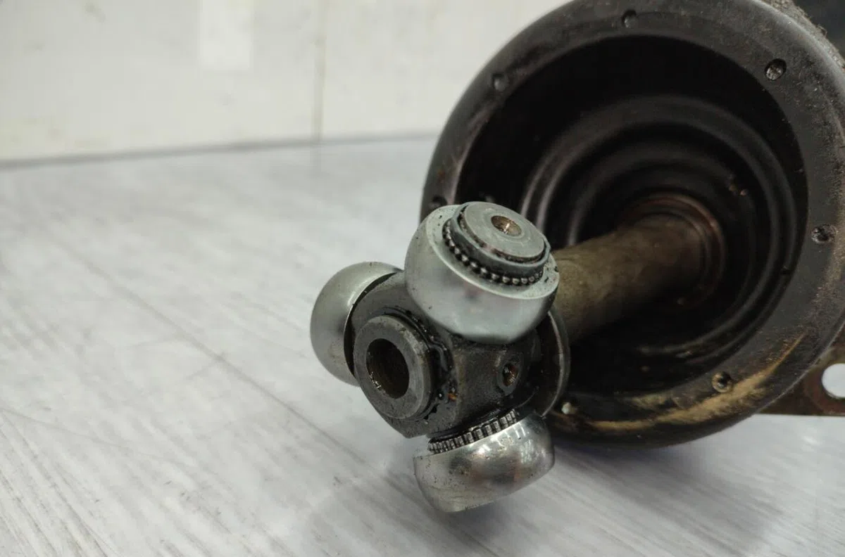 Transmission avant gauche RENAULT LAGUNA 1 PHASE 1 occasion