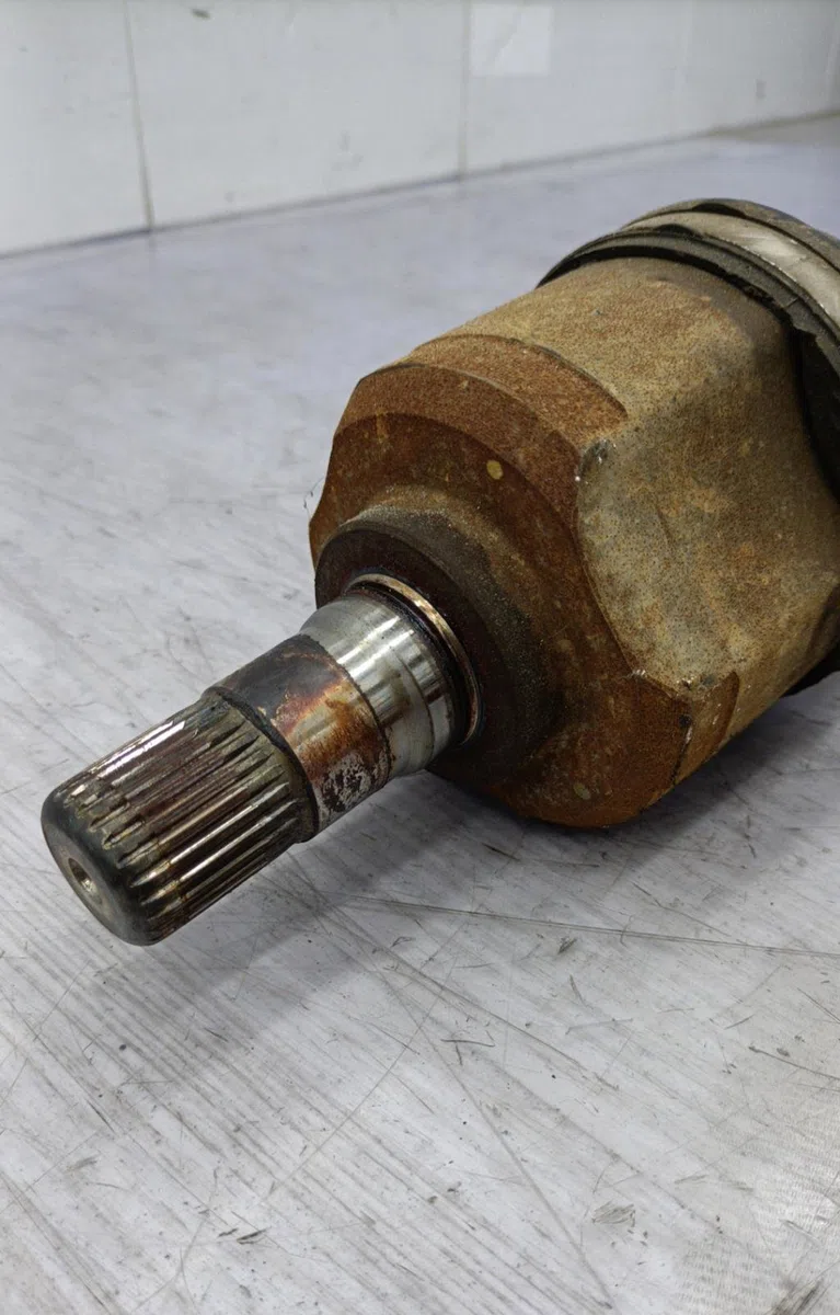 Transmission avant gauche RENAULT LAGUNA 2 PHASE 1 BREAK occasion
