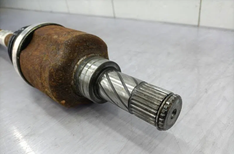 Transmission avant gauche RENAULT MEGANE 3 PHASE 1 BREAK occasion
