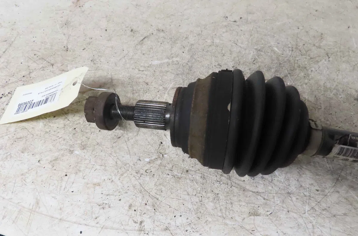 Transmission avant gauche VOLKSWAGEN GOLF PLUS occasion