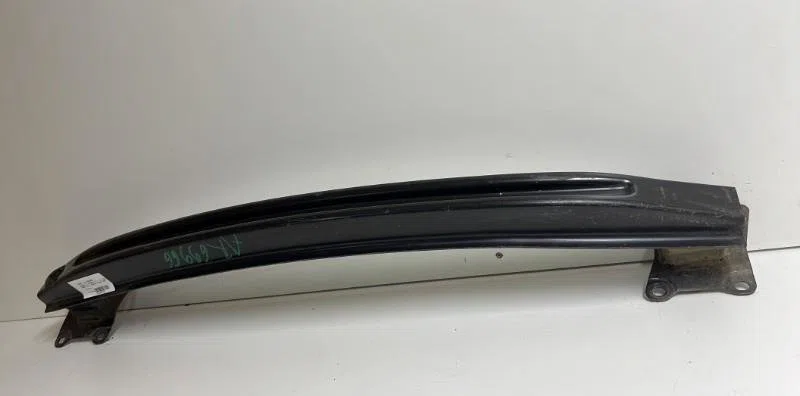 Traverse ar Seat LEON (1P1) 1.6 tdi (2010-2012) occasion