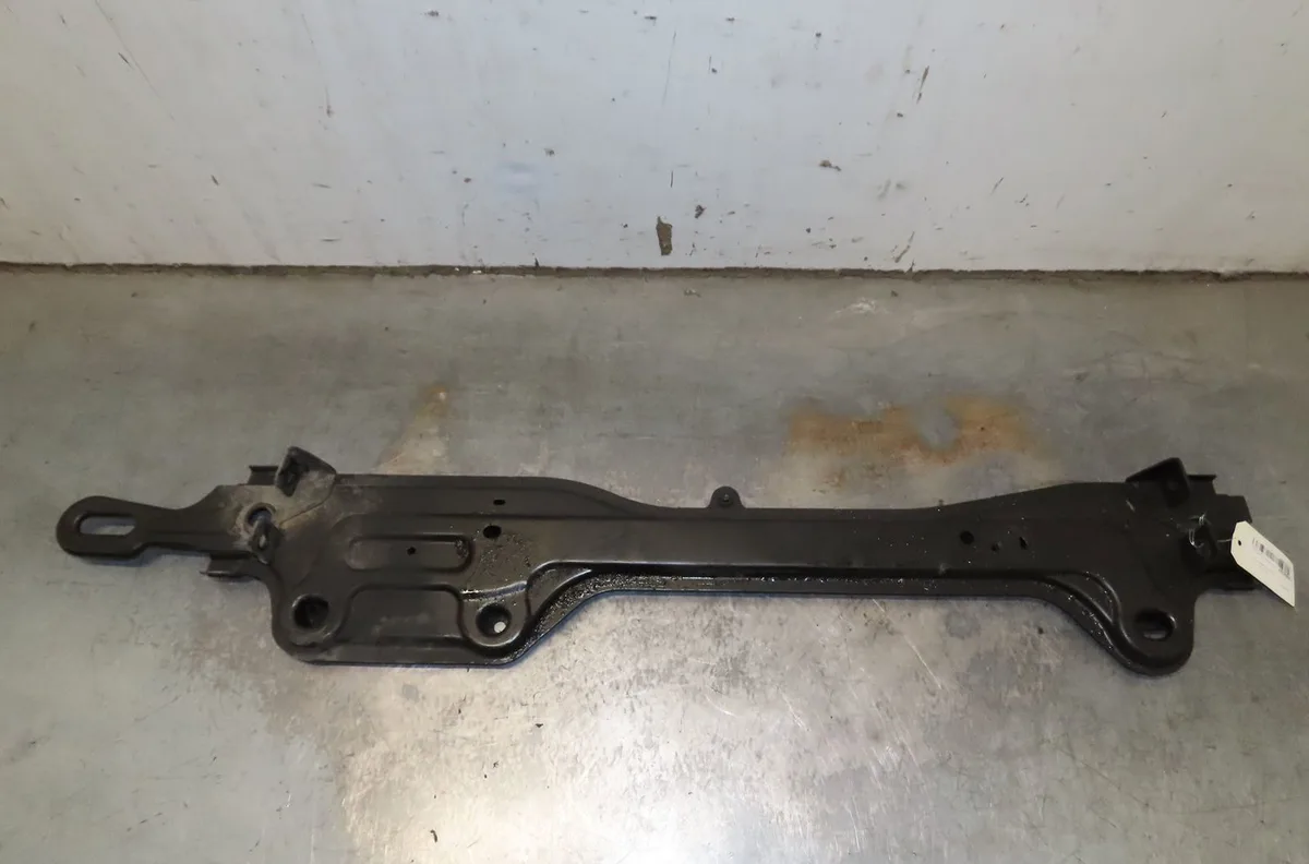Traverse inférieure armature avant Renault ESPACE V (JR_) 1.6 tce 200 (2015) occasion