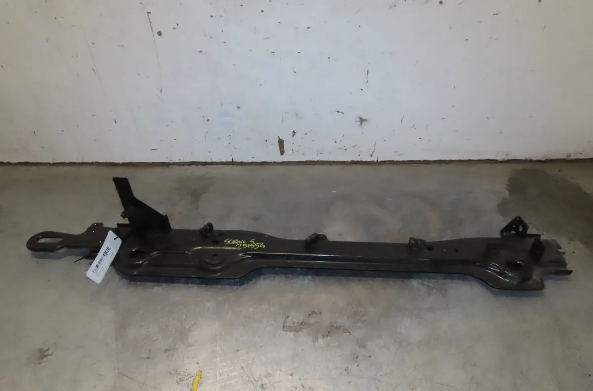 Traverse inférieure armature avant RENAULT SCENIC IV  1.3 TCe 140ch occasion