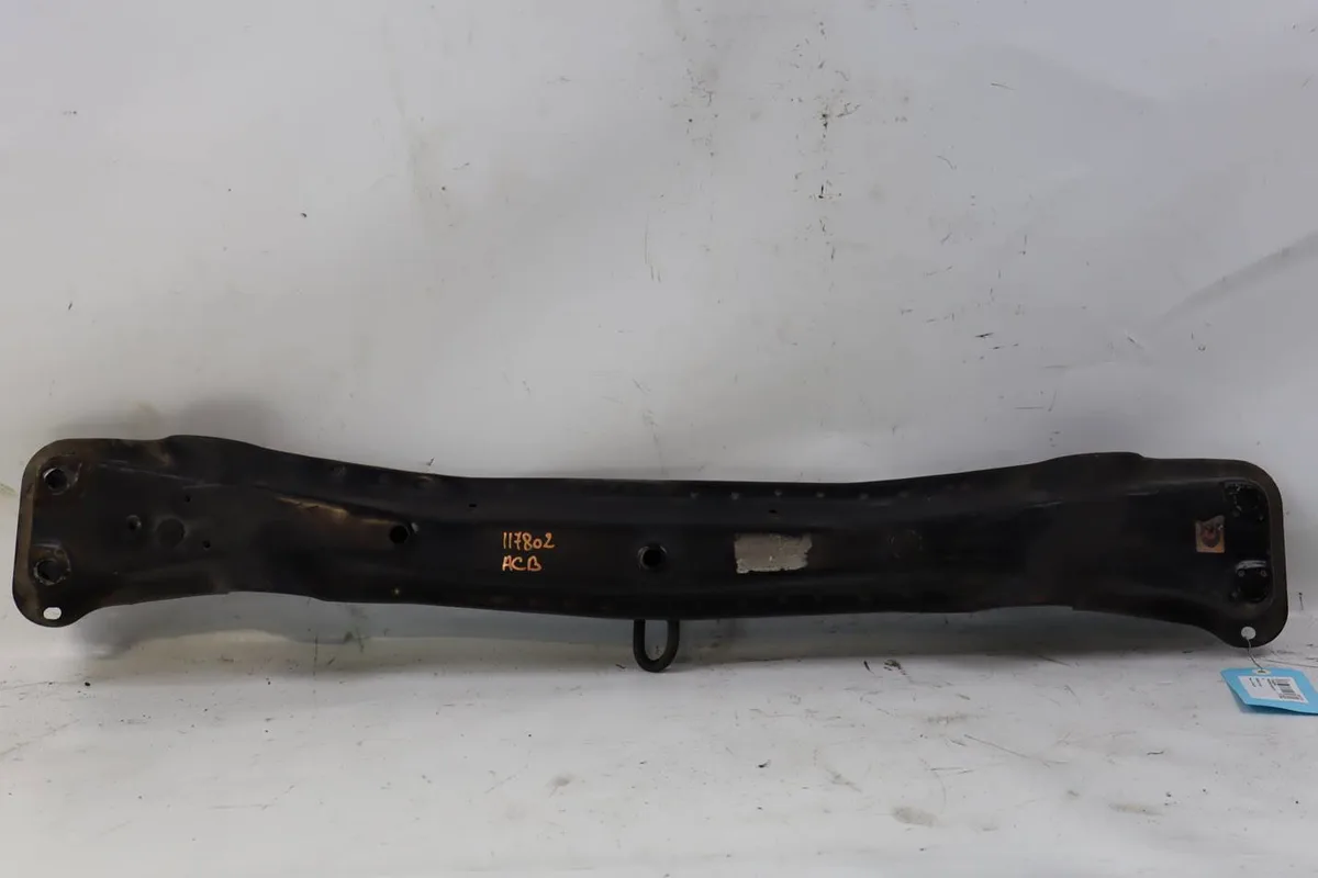 Traverse inférieure armature avant Rover 25 I 3-5 portes (RF) 1.4 16v (1999-2005) occasion