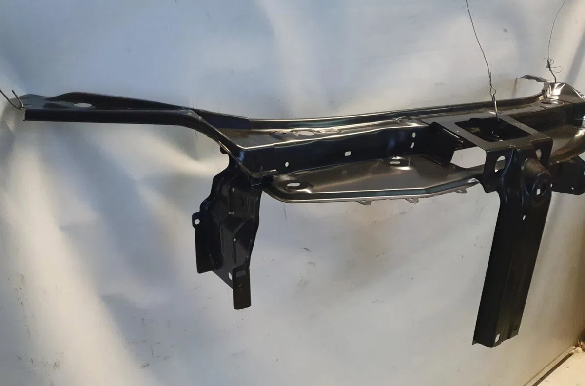 Traverse supérieure armature avant DACIA SANDERO 2 PHASE 2 occasion