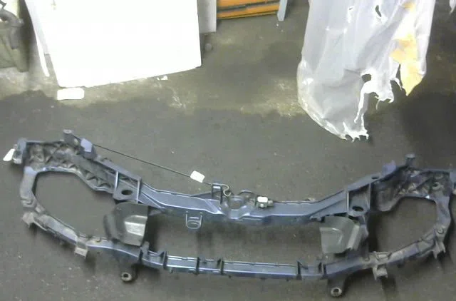 Traverse supérieure armature avant Ford FOCUS C-MAX (DM2) 1.6 tdci (2003-2007) occasion