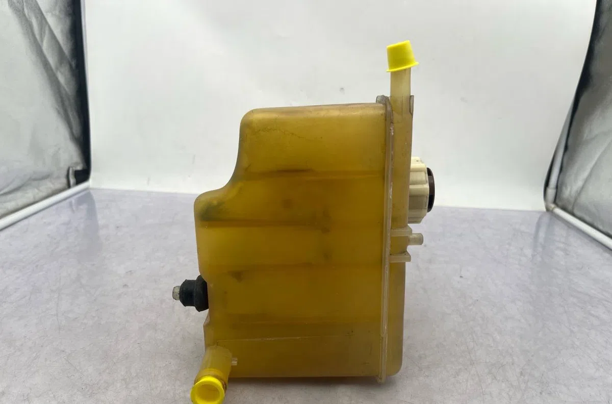 Vase expansion RENAULT LAGUNA 1 PHASE 1 occasion