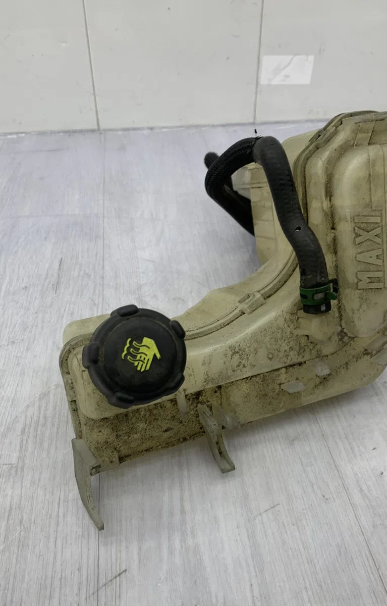 Vase expansion RENAULT LAGUNA 3 PHASE 1 occasion