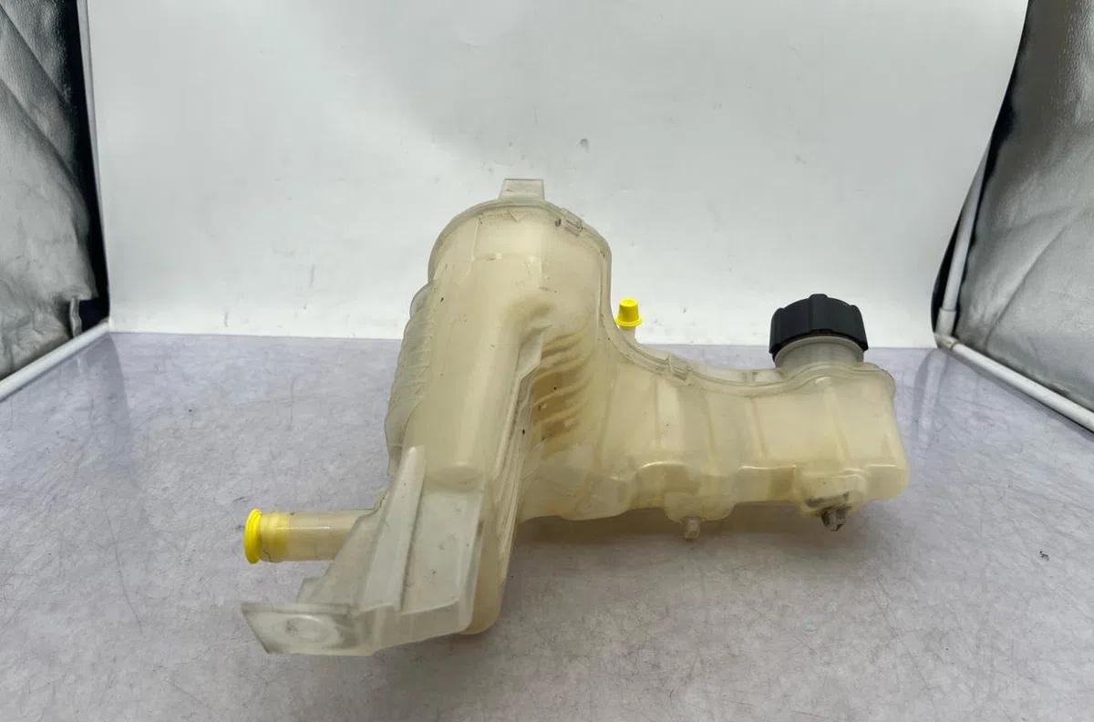 Vase expansion RENAULT LAGUNA 3 PHASE 2 occasion