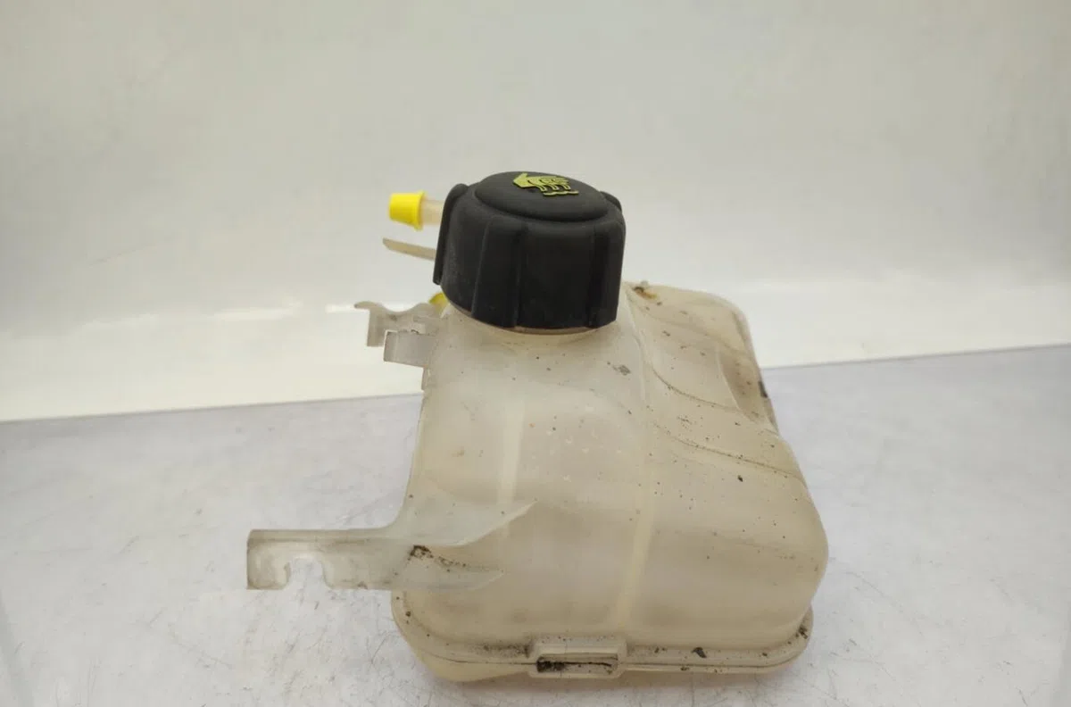 Vase expansion RENAULT MEGANE 3 PHASE 2 BREAK occasion