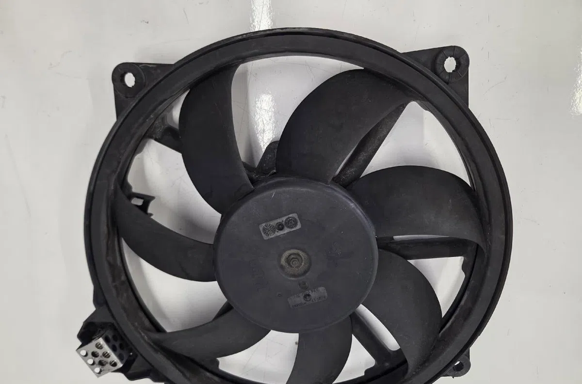 Ventilateur d'echangeur air RENAULT SCENIC 3 PHASE 1 occasion