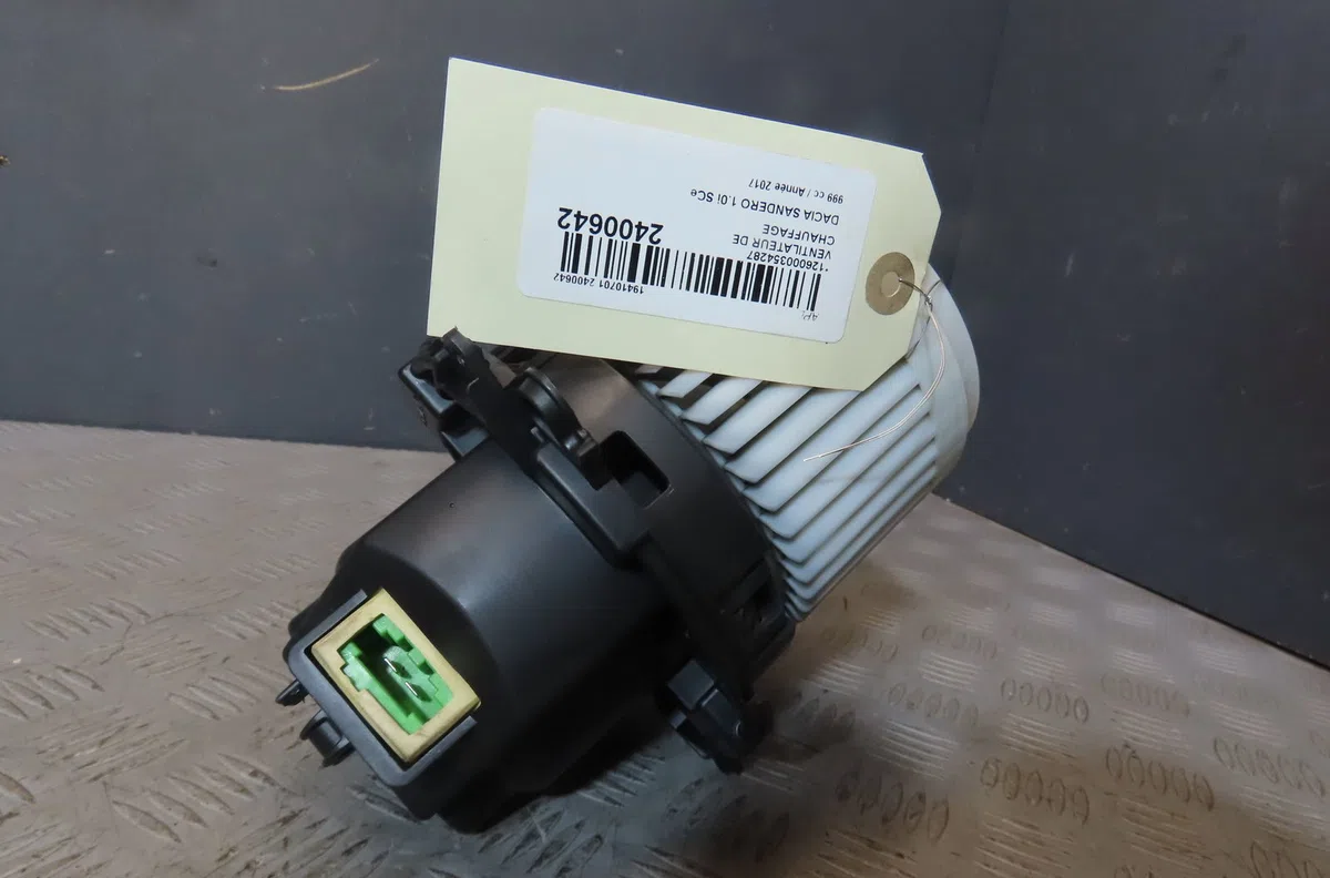 Ventilateur de chauffage DACIA SANDERO 2017 occasion