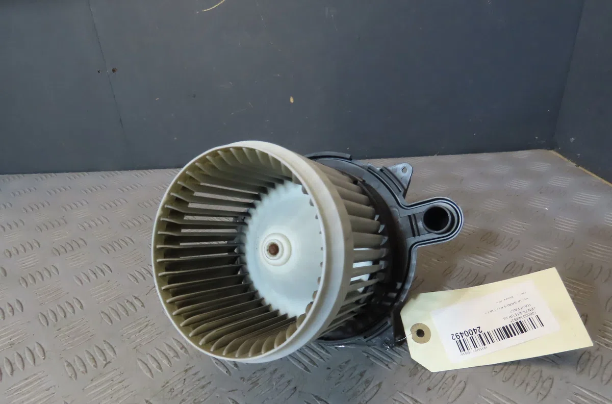 Ventilateur de chauffage DACIA SANDERO 2020 occasion