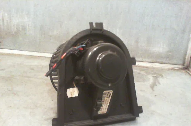 Ventilateur de chauffage VOLKSWAGEN GOLF 2000 occasion