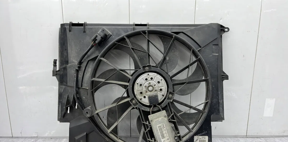 Ventilateur de refroidissement BMW SERIE 1 E81 occasion