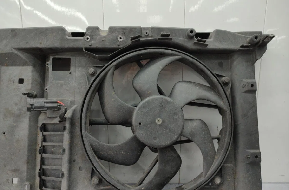 Ventilateur de refroidissement CITROEN C4 1 PHASE 1 COUPE occasion