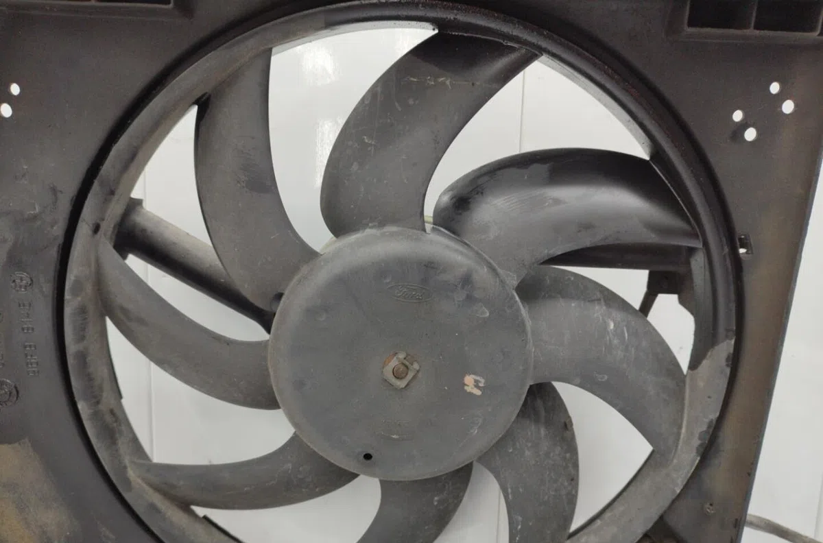 Ventilateur de refroidissement FORD FIESTA 4 PHASE 1 occasion