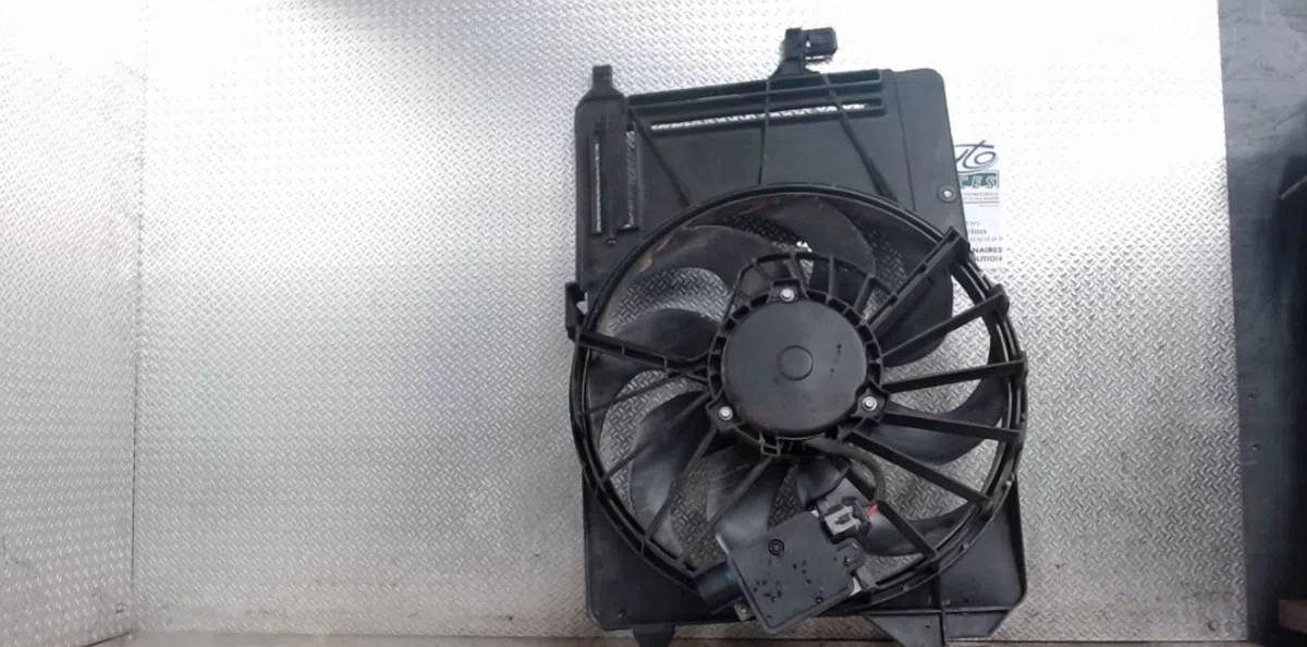 Ventilateur de refroidissement FORD FOCUS 3  FOCUS 3 PHASE 1 occasion