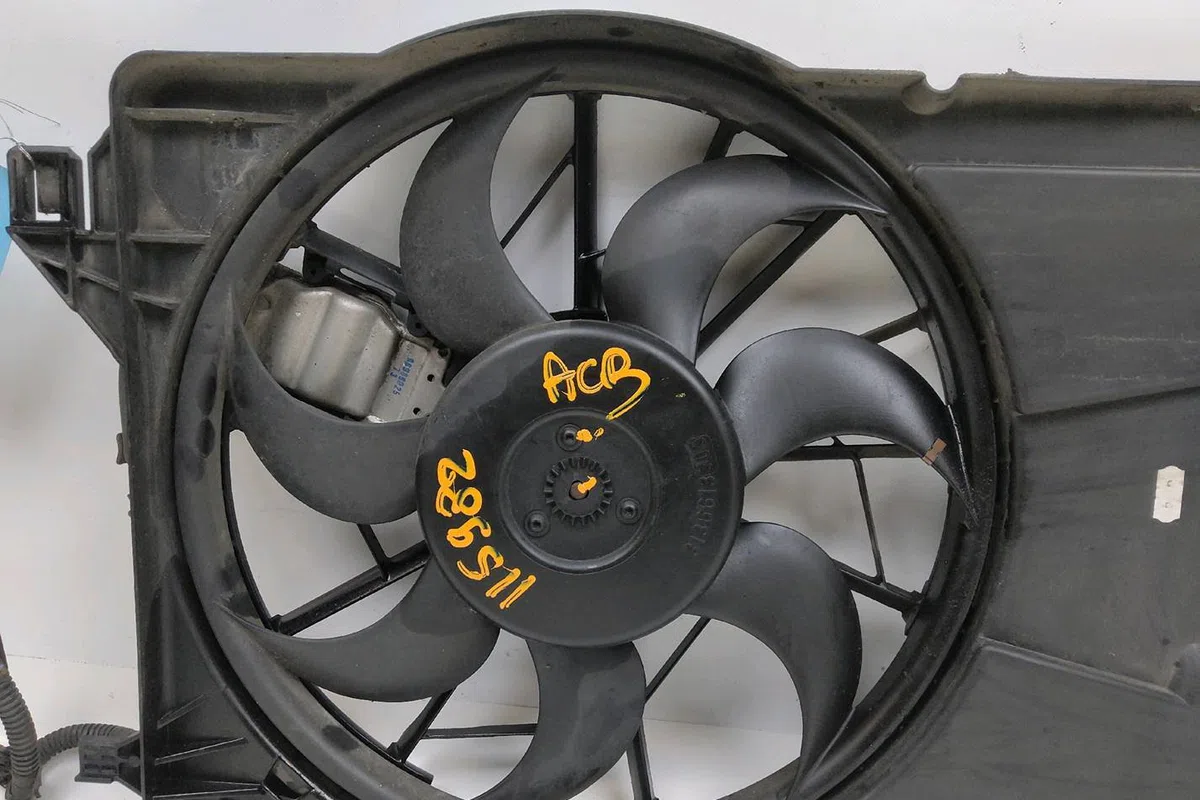 Ventilateur de refroidissement Ford FOCUS II Turnier (DA_, FFS, DS) 1.8 tdci (2004-2012) occasion