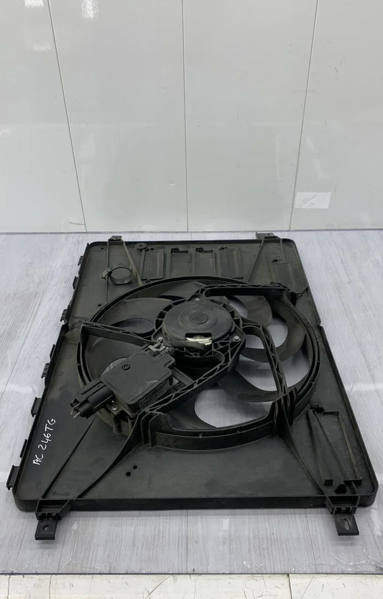 Ventilateur de refroidissement FORD MONDEO 3 PHASE 1 occasion