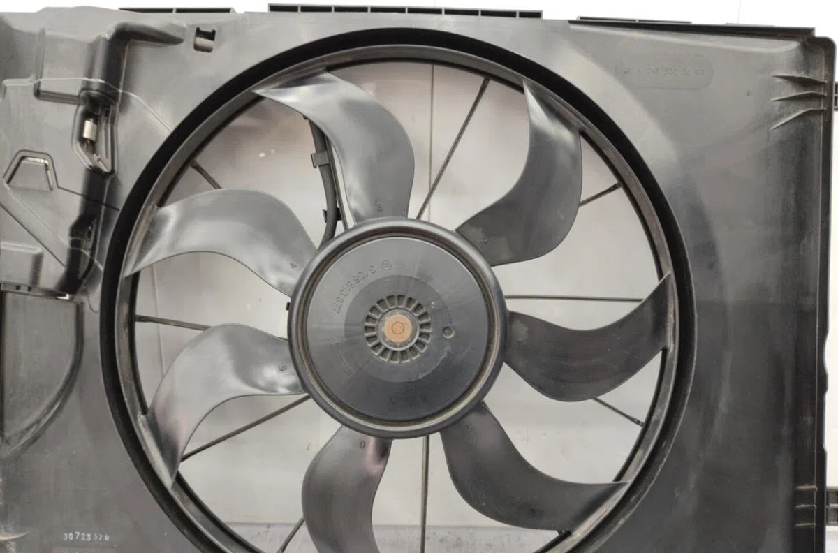 Ventilateur de refroidissement MERCEDES CLASSE A 176 PHASE 1 occasion