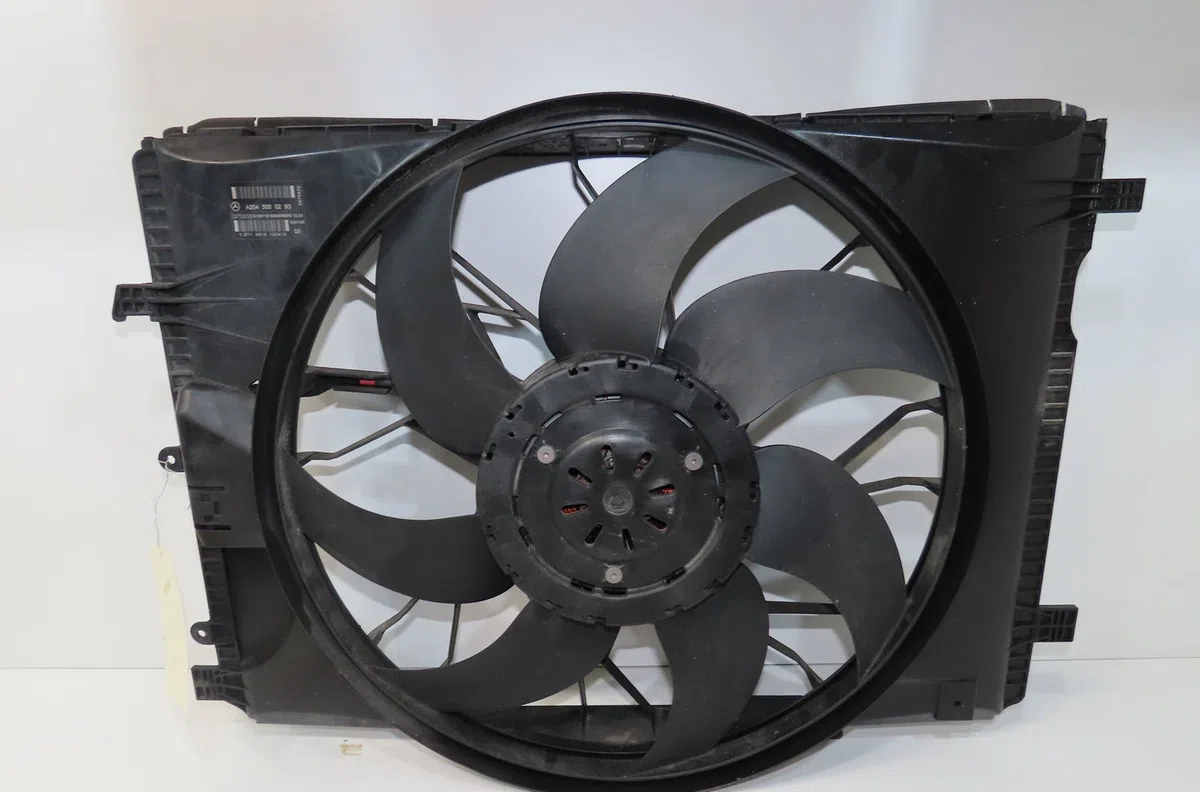 Ventilateur de refroidissement MERCEDES CLASSE E IV 2010 occasion