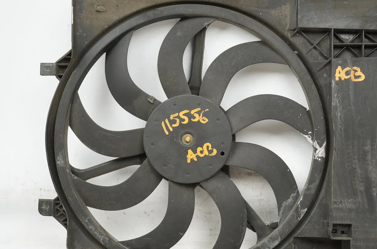 Ventilateur de refroidissement Mini MINI (R50, R53) One (2001-2006) occasion