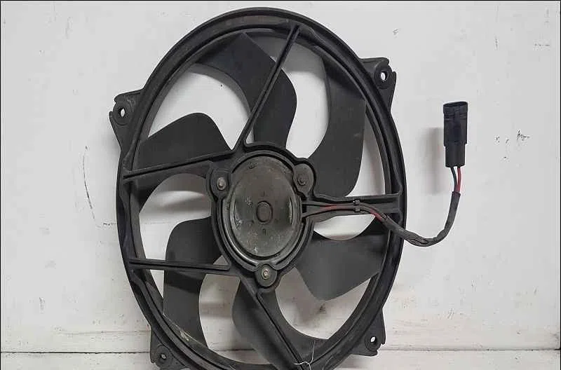 Ventilateur de refroidissement PEUGEOT 307 occasion