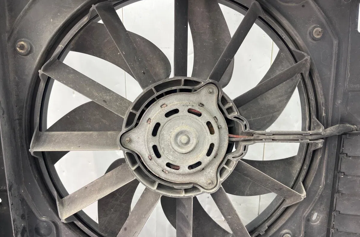 Ventilateur de refroidissement PEUGEOT 307 PHASE 1 BREAK occasion