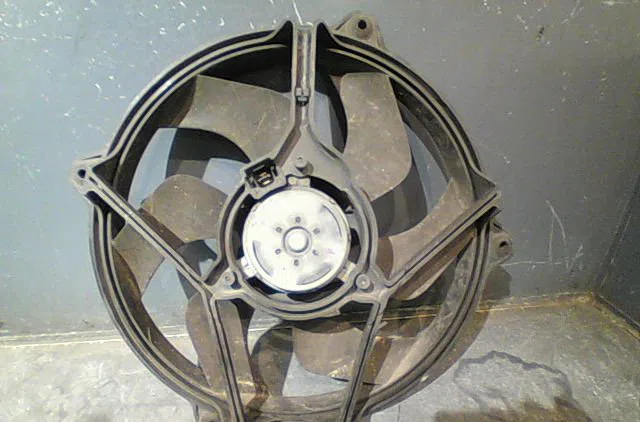 Ventilateur de refroidissement Peugeot 607 (9D, 9U) 2.2 hdi (2000-2006) occasion
