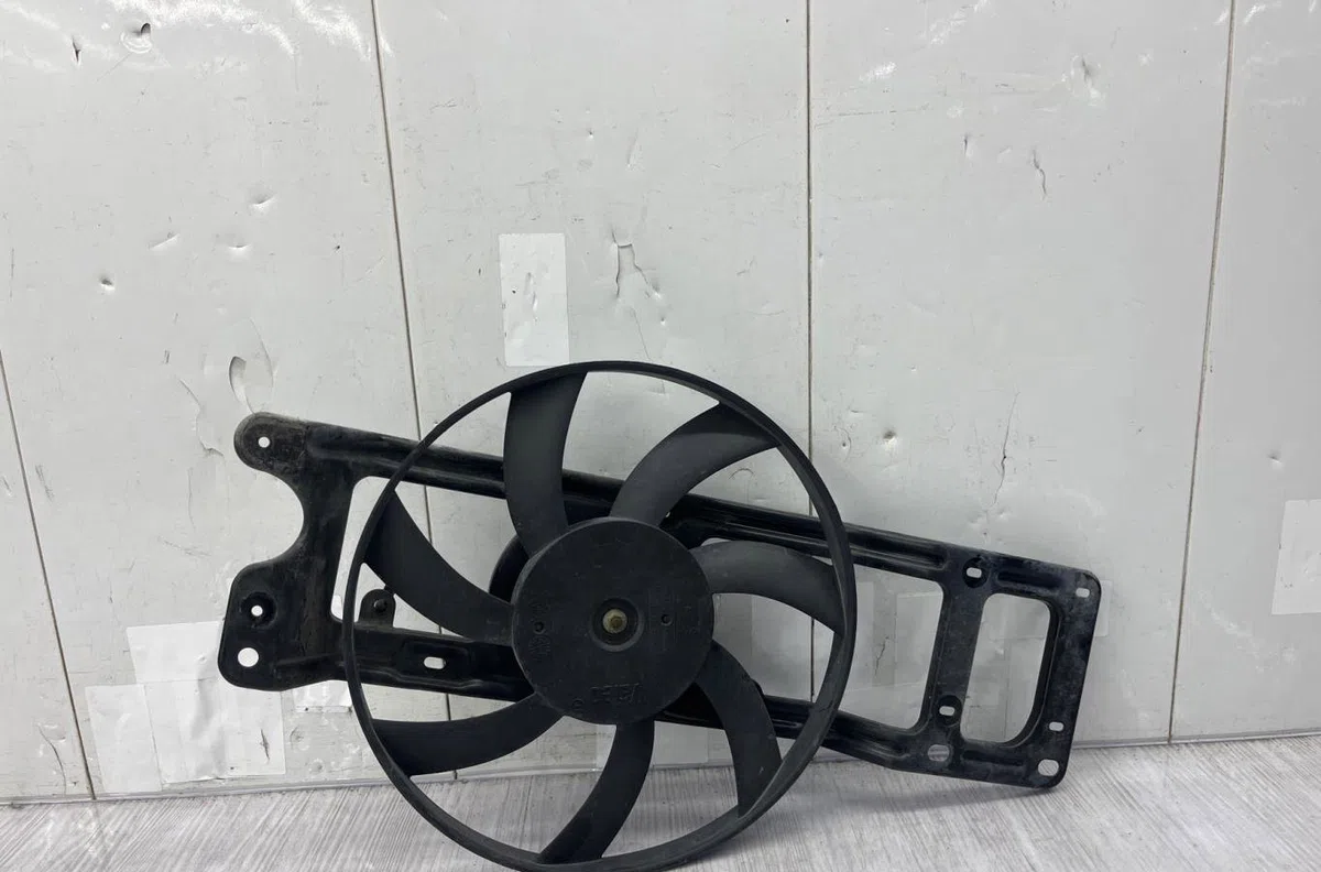 Ventilateur de refroidissement RENAULT CLIO 2 PHASE 1 occasion