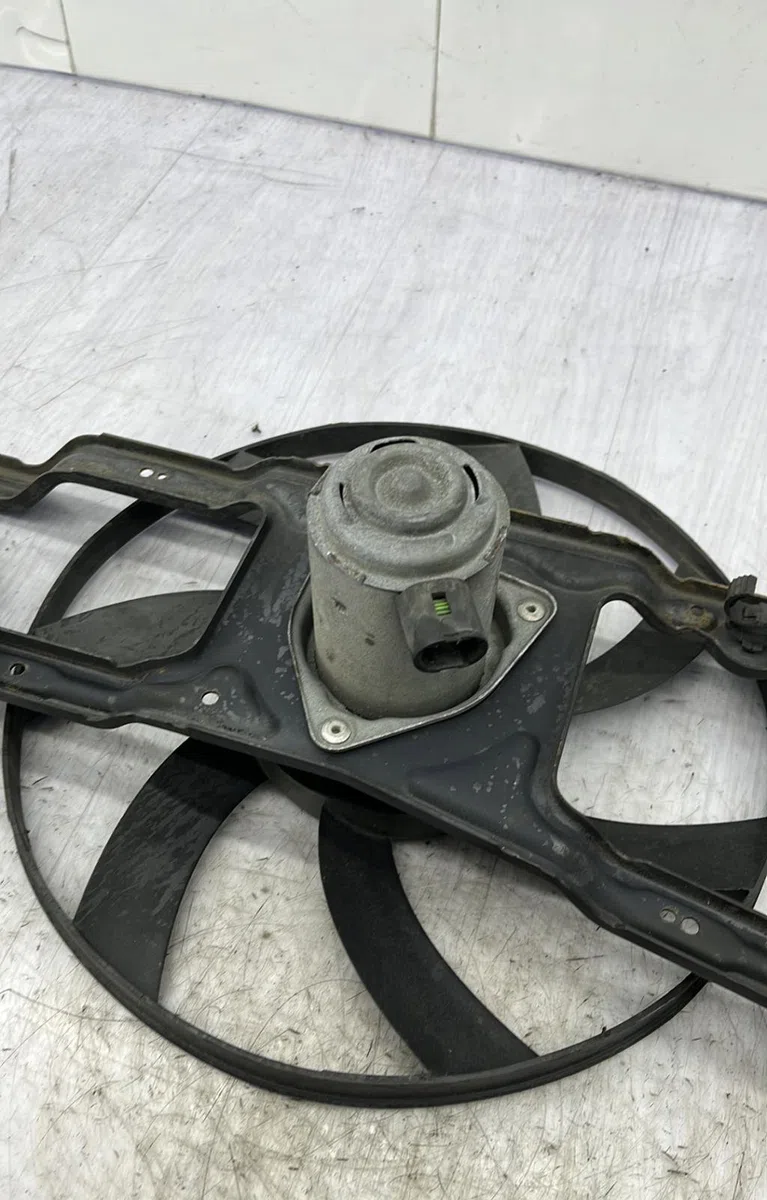 Ventilateur de refroidissement RENAULT MEGANE 1 BREAK occasion