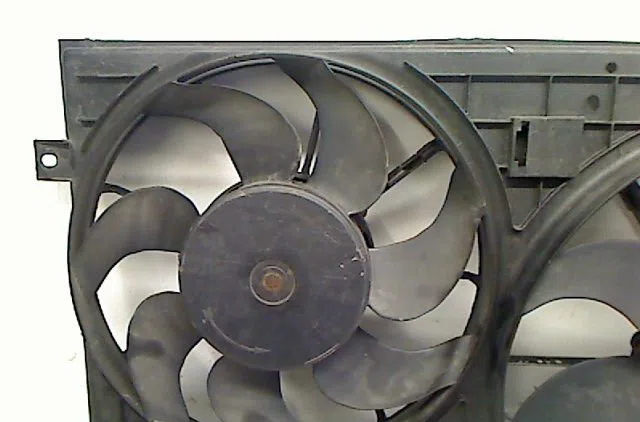 Ventilateur de refroidissement Skoda OCTAVIA II Combi (1Z5) 1.9 tdi (2004-2010) occasion