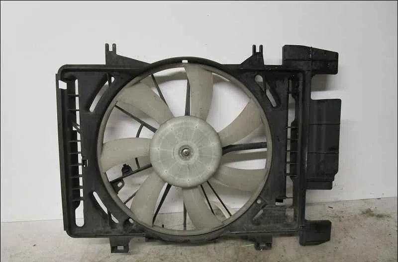 Ventilateur de refroidissement TOYOTA YARIS II occasion